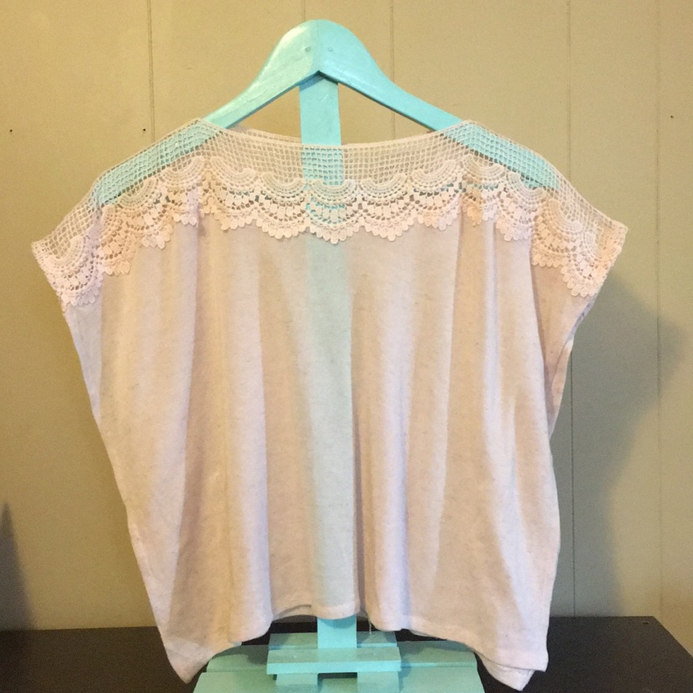 Light pink Beautees shirt.